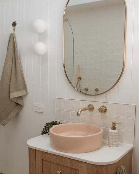 MECCA WALL BASIN / BATH SEP. BACKPLATE - TRIM KIT ONLY